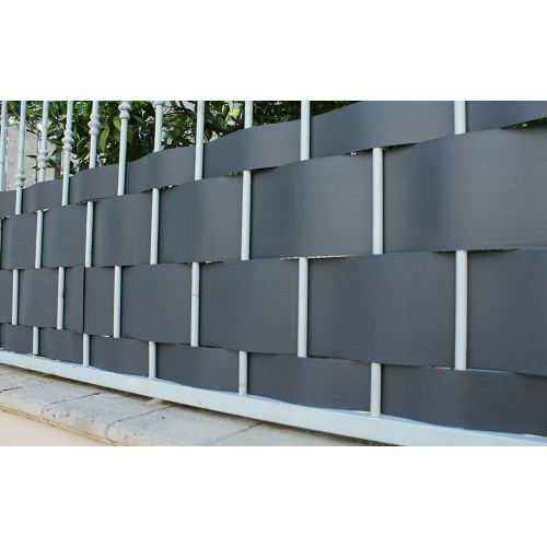 Prodotto: 90874156 - STRISCE PVC FRANGIVISTA FRANGIVENTO PER BALCONE E  RINGHIERA RECINZIONE CANCELLO - Hobby ( - Schermatura Balcone e Ringhiera);